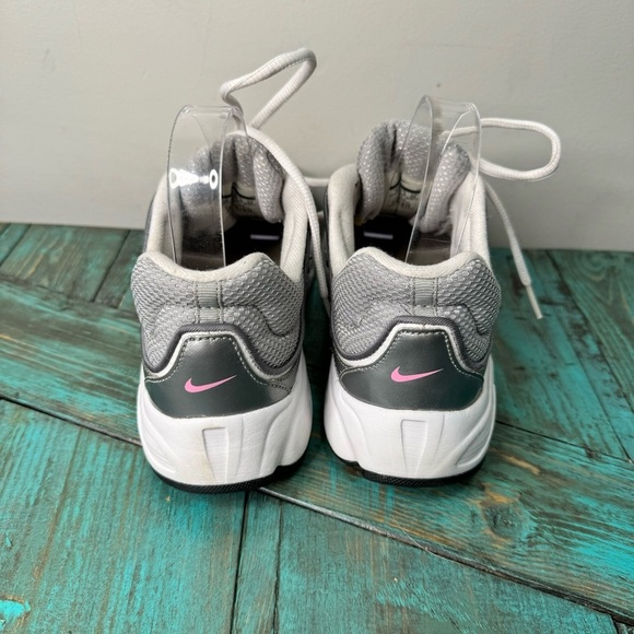 Nike Womens Compete 2 Running Shoes Gray 395710-061 Lace Up Sneakers Size 9 - Picture 3 of 7